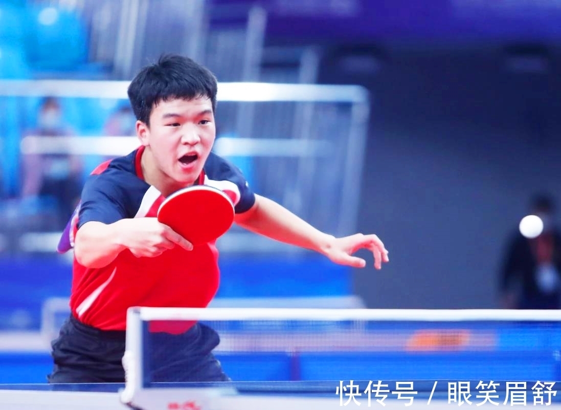 多悬念与惊 多悬念与惊