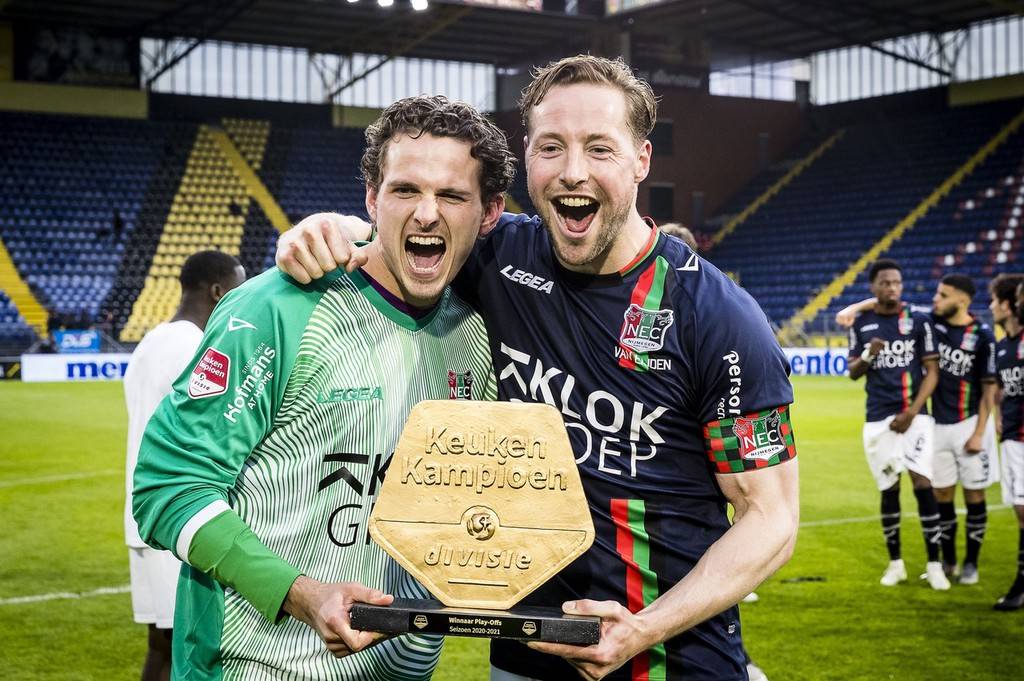 他相信这份 他相信这份