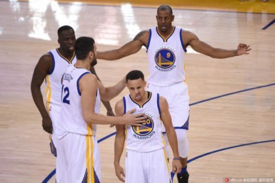 声彼此交织 声彼此交织