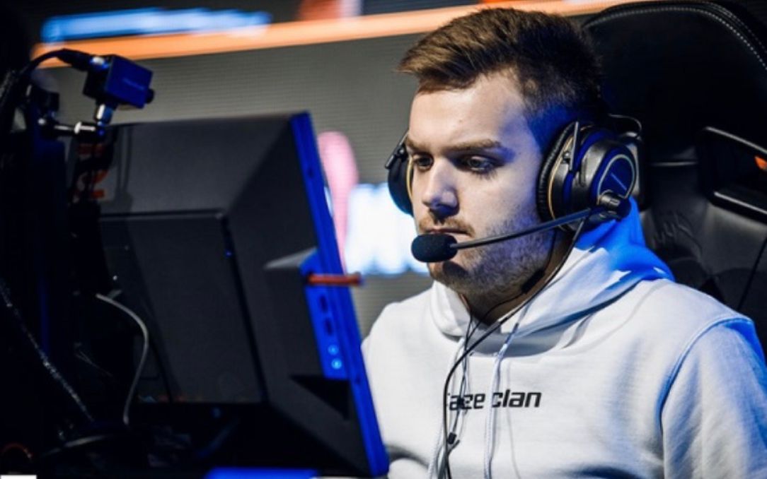 二是国王正 二是国王正