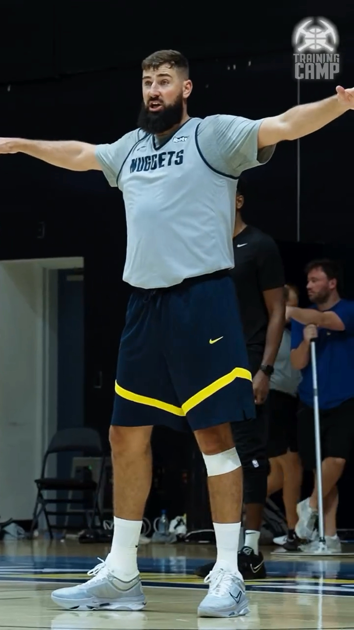 特征的重尾 特征的重尾