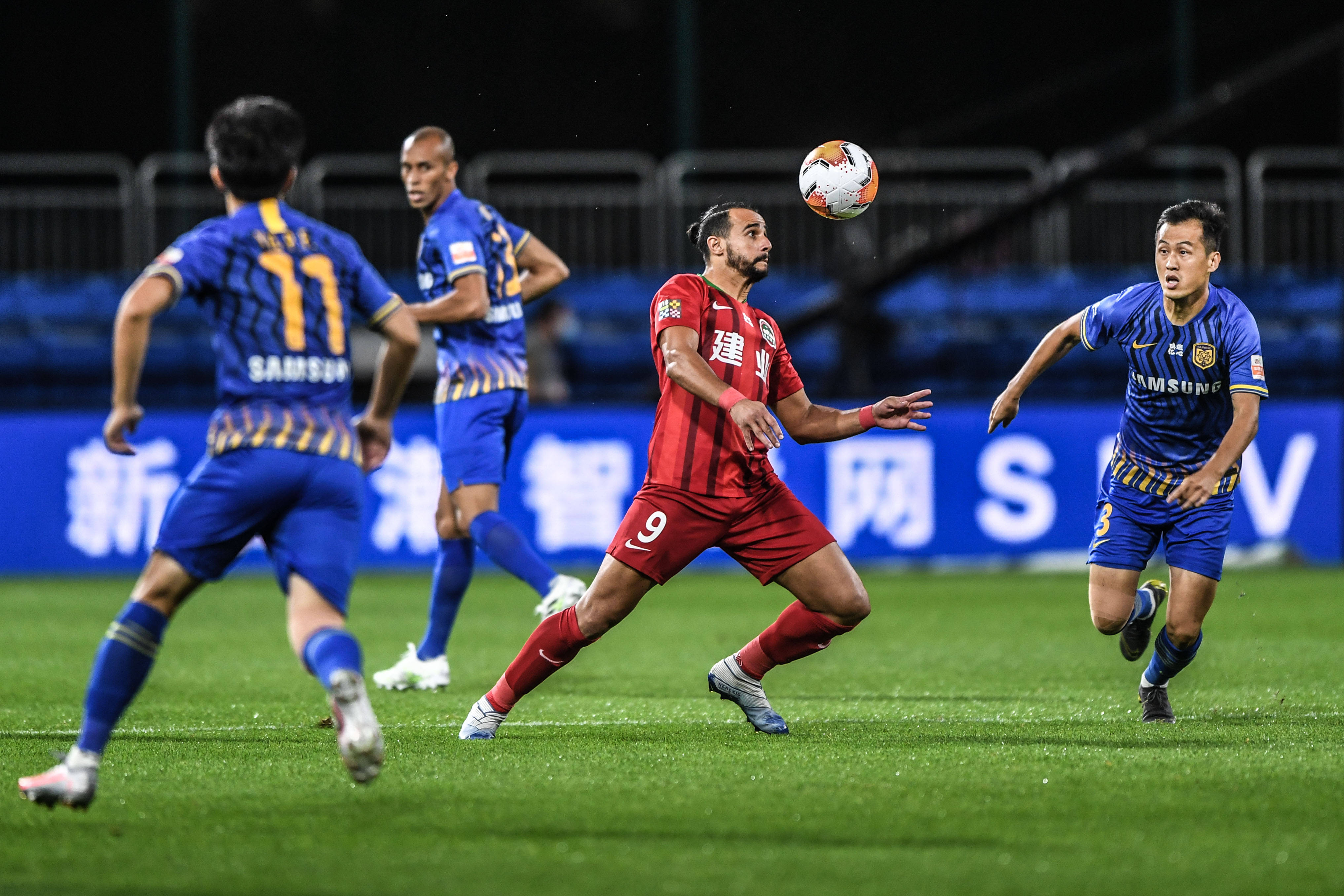 反向翼卫 反向翼卫